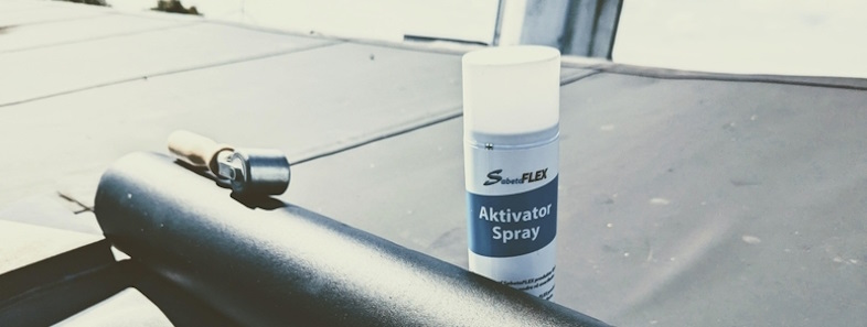 SabetoFlex Aktivator Spray aktiverer selvvulkaniseringen og klarer nemt samlingerne