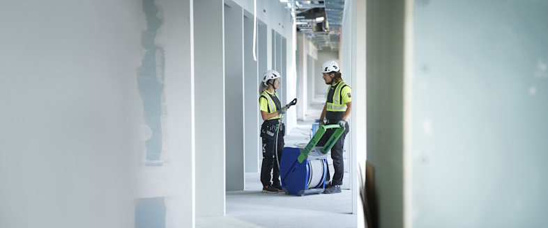 Armeret, installationskabel som anvendes til fast installation eller som forsyningskabel